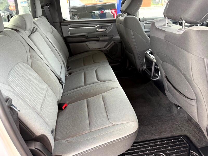 RAM 1500 Big Horn Crew Cab SWB 4WD 2021 RAM 1500 Big Horn Crew Cab SWB 4WD 2021