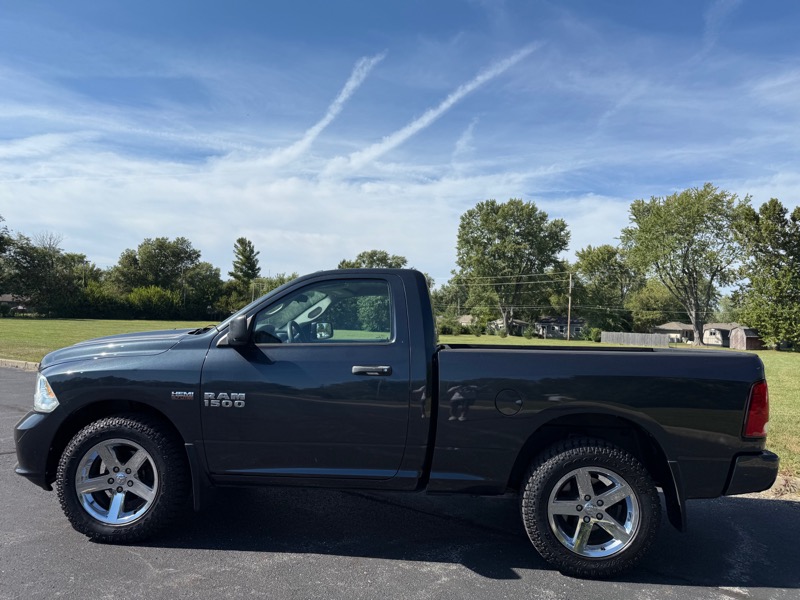 RAM 1500 Tradesman Regular Cab SWB 4WD 2014 RAM 1500 Tradesman Regular Cab SWB 4WD 2014