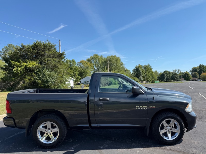RAM 1500 Tradesman Regular Cab SWB 4WD 2014 RAM 1500 Tradesman Regular Cab SWB 4WD 2014