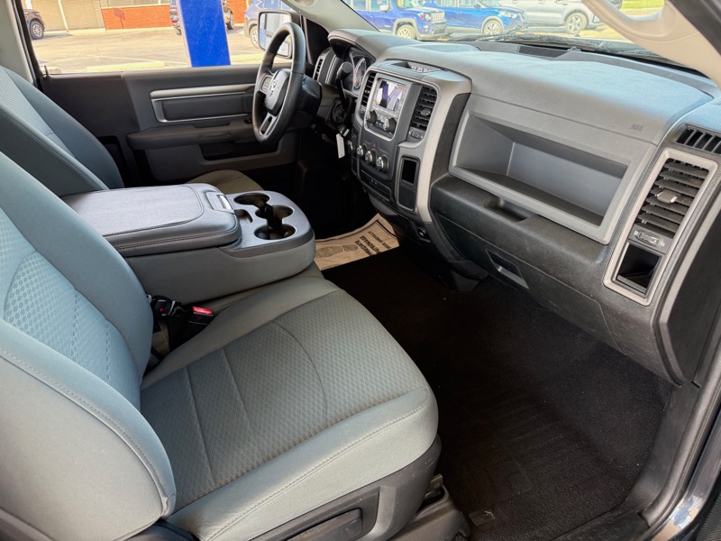 RAM 1500 Tradesman Regular Cab SWB 4WD 2014 RAM 1500 Tradesman Regular Cab SWB 4WD 2014