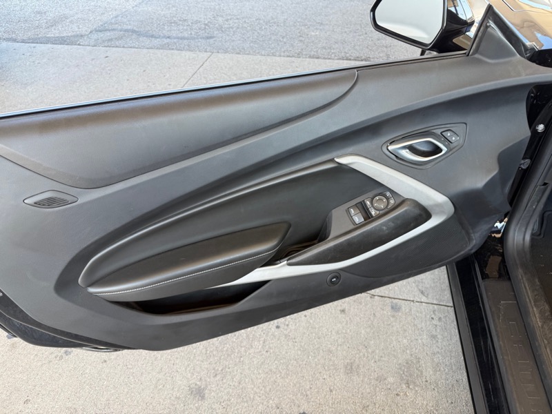 Chevrolet Camaro 1LT Convertible 8A 2022 Chevrolet Camaro 1LT Convertible 8A 2022