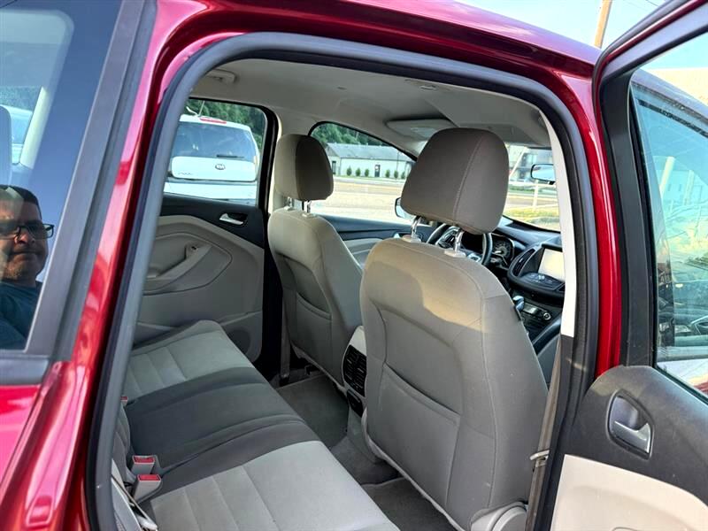 Ford C-Max Hybrid SE 2013 Ford C-Max Hybrid SE 2013