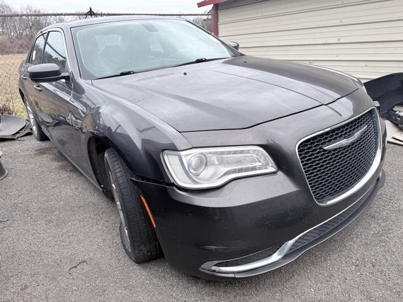 Chrysler 300 Limited RWD 2015