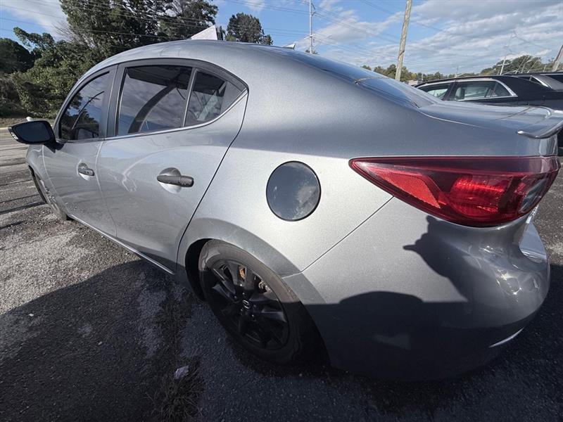 Mazda MAZDA3 I Grand Touring AT 4-Door 2015