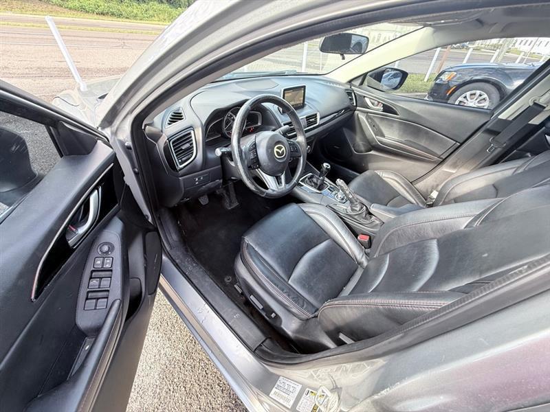 Mazda MAZDA3 I Grand Touring AT 4-Door 2015