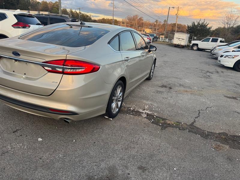 Ford Fusion SE 2017