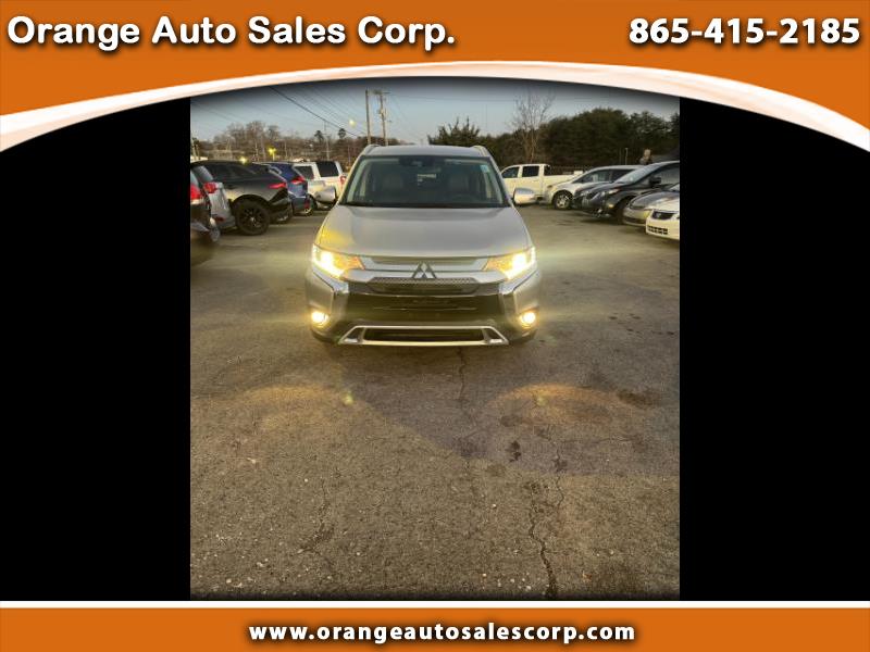 2020 Mitsubishi Outlander SEL's photo