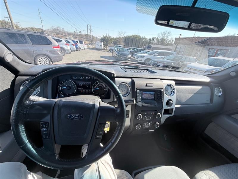 Ford F-150 XL SuperCrew 5.5-ft. Bed 4WD 2014