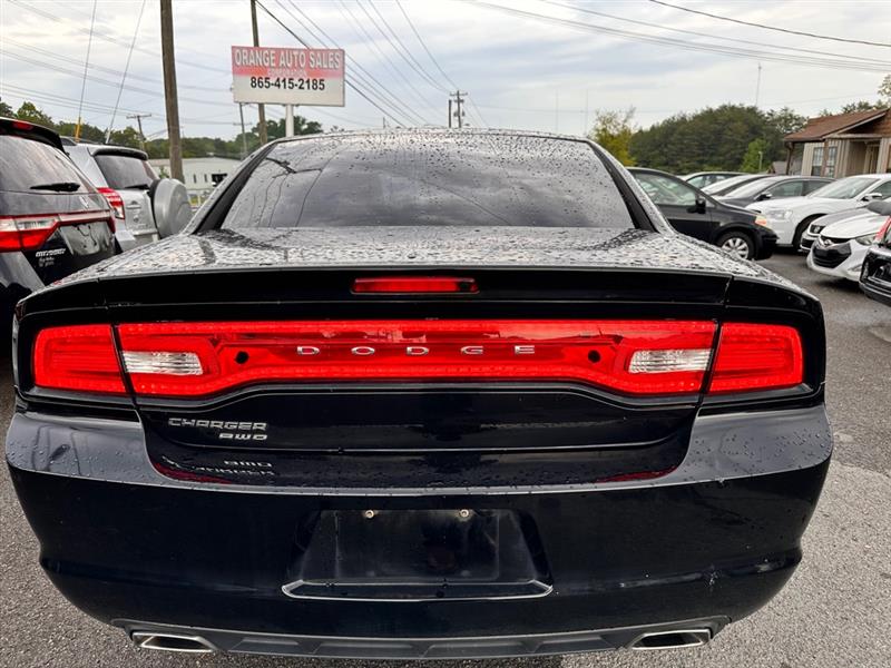 Dodge Charger SE 2014