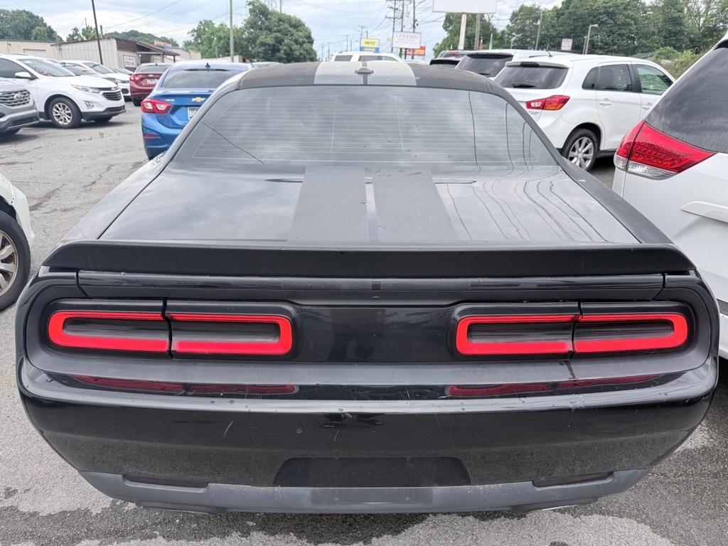 Dodge Challenger SXT 2016