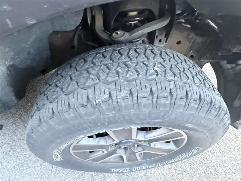 Ford F-150 XL SuperCrew 5.5-ft. Bed 4WD 2013