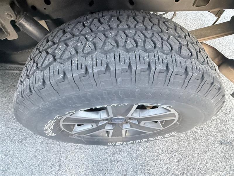 Ford F-150 XL SuperCrew 5.5-ft. Bed 4WD 2013