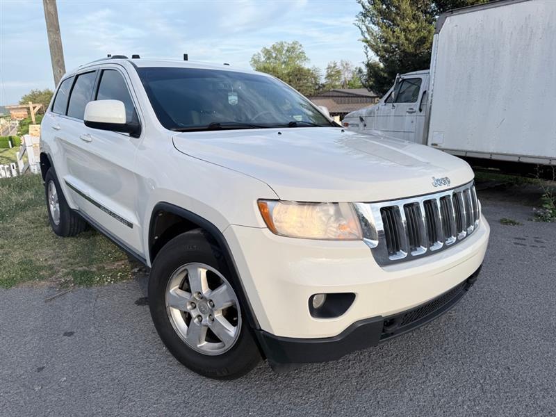 Jeep Grand Cherokee Laredo 4WD 2012