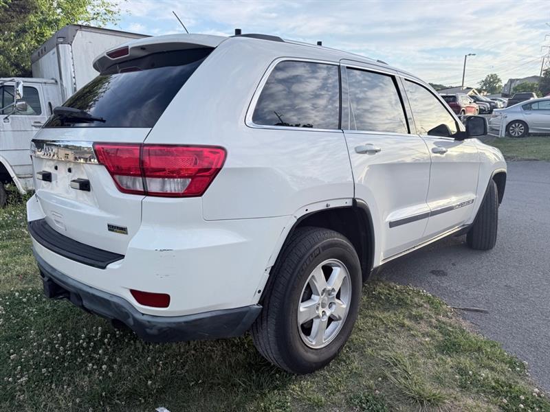 Jeep Grand Cherokee Laredo 4WD 2012