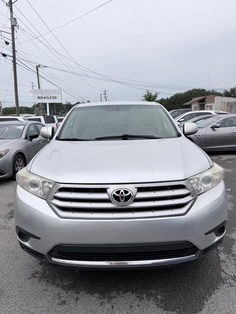 2012 Toyota Highlander V6's photo