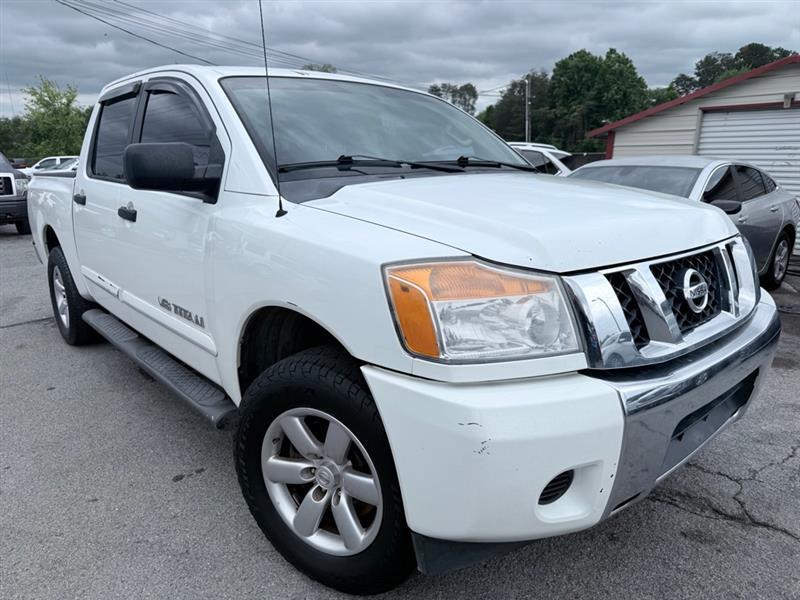 Nissan Titan S Crew Cab 2WD 2015