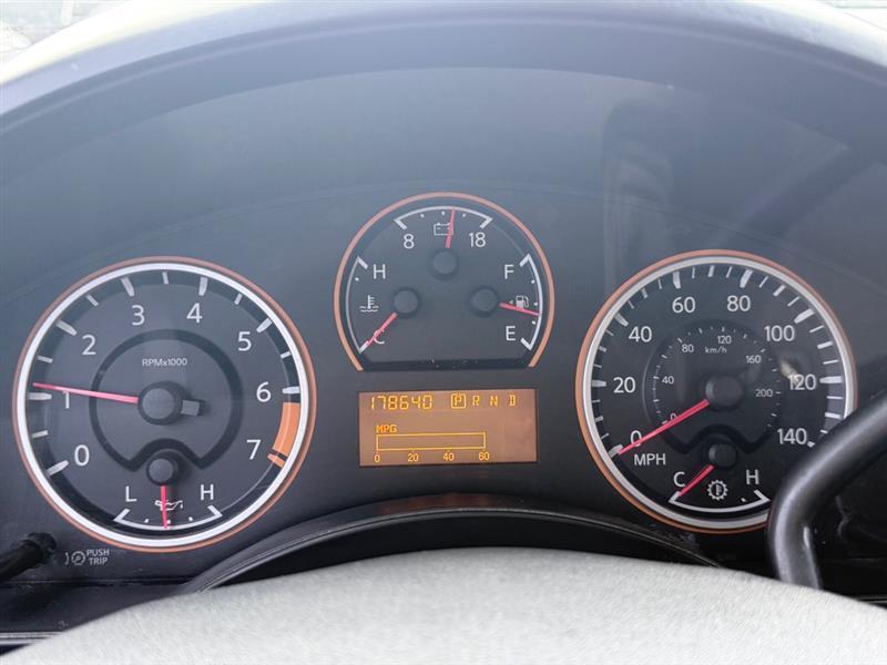 Nissan Titan S Crew Cab 2WD 2015