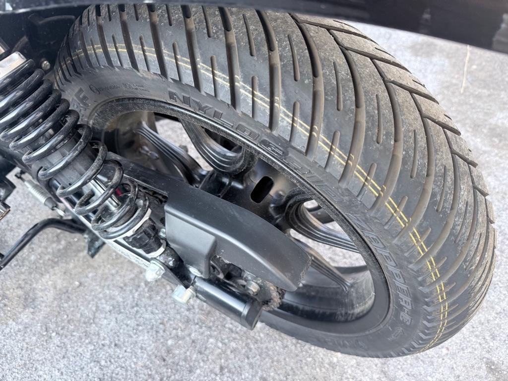 Royal Enfield Motors Hunter 350  2023