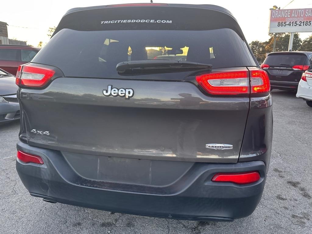 Jeep Cherokee Latitude 4WD 2014