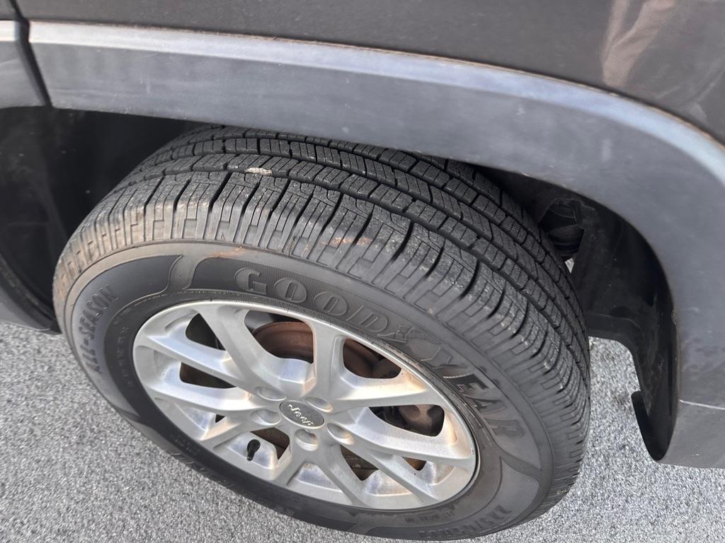 Jeep Cherokee Latitude 4WD 2014