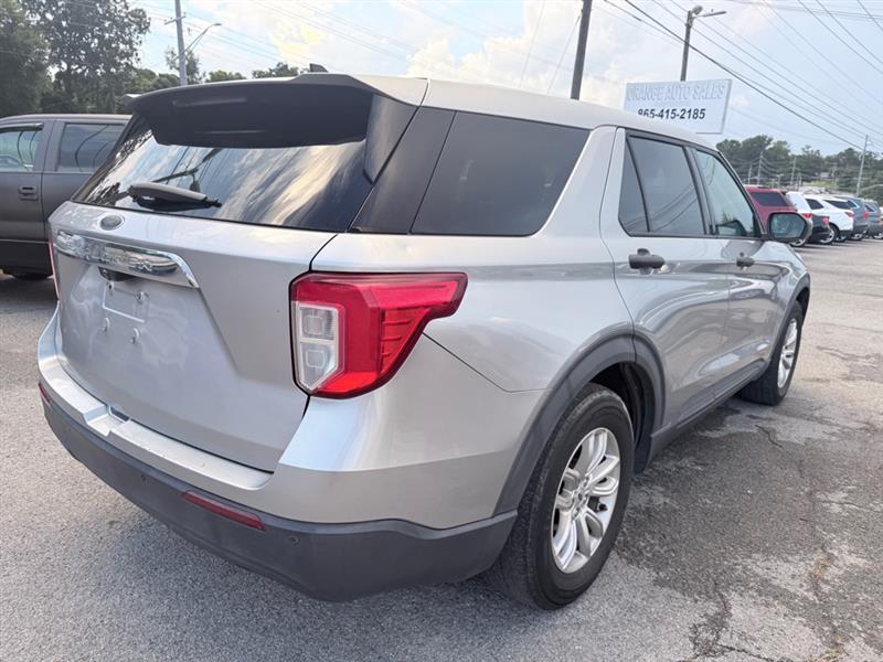 Ford Explorer Base AWD 2021