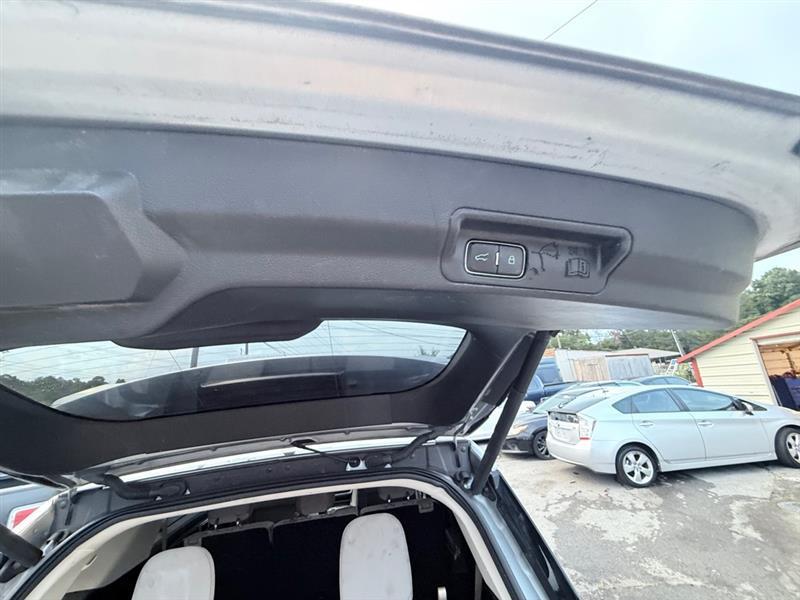 Ford Explorer Base AWD 2021
