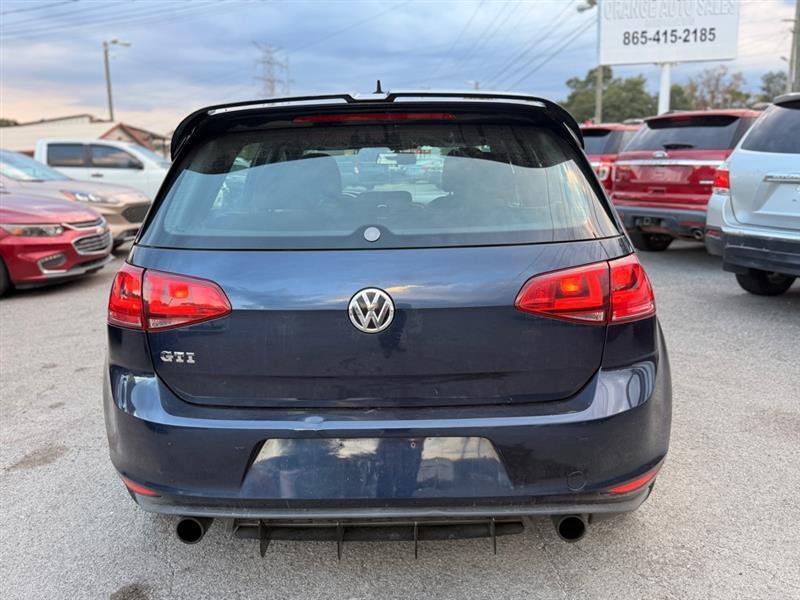 Volkswagen GTI SE 6A 4-Door 2016