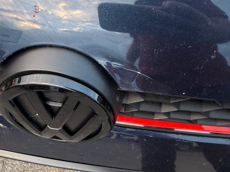 Volkswagen GTI SE 6A 4-Door 2016