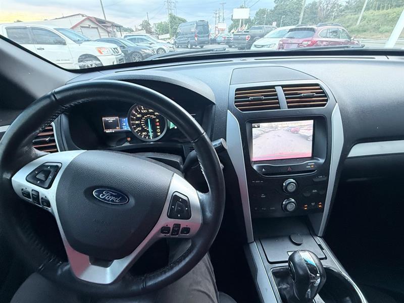 Ford Explorer XLT FWD 2014