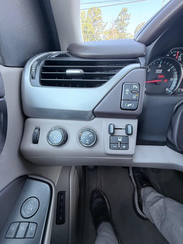 Chevrolet Suburban LTZ 1500 4WD 2015