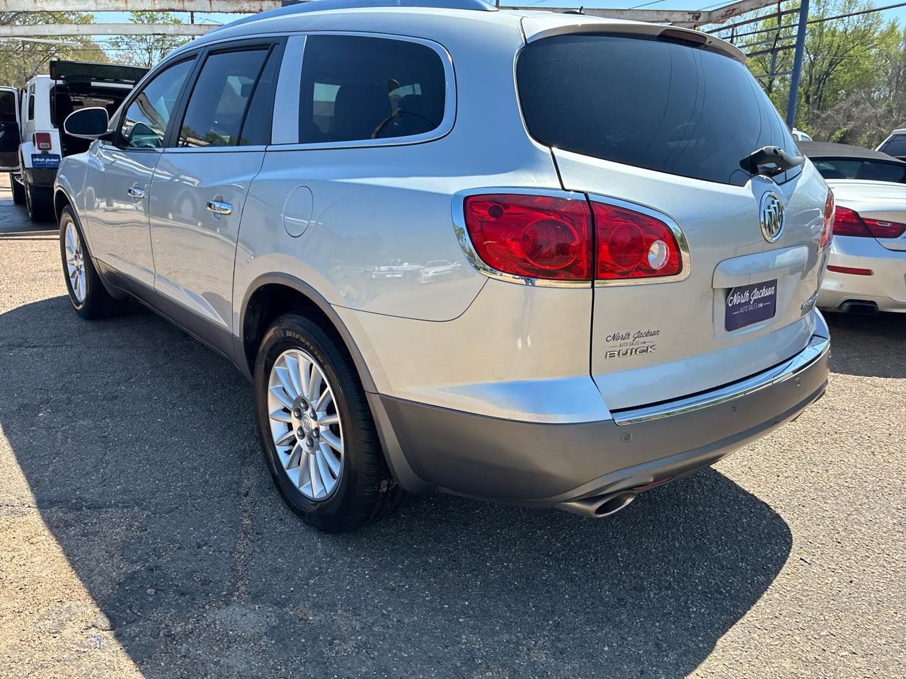 Buick Enclave Leather FWD 2012