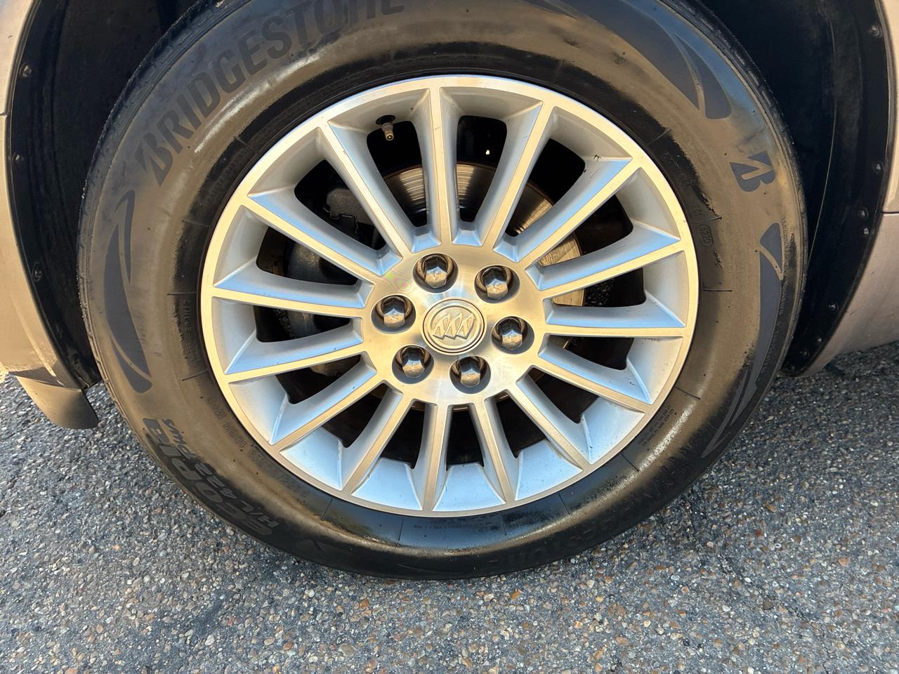 Buick Enclave Leather FWD 2012