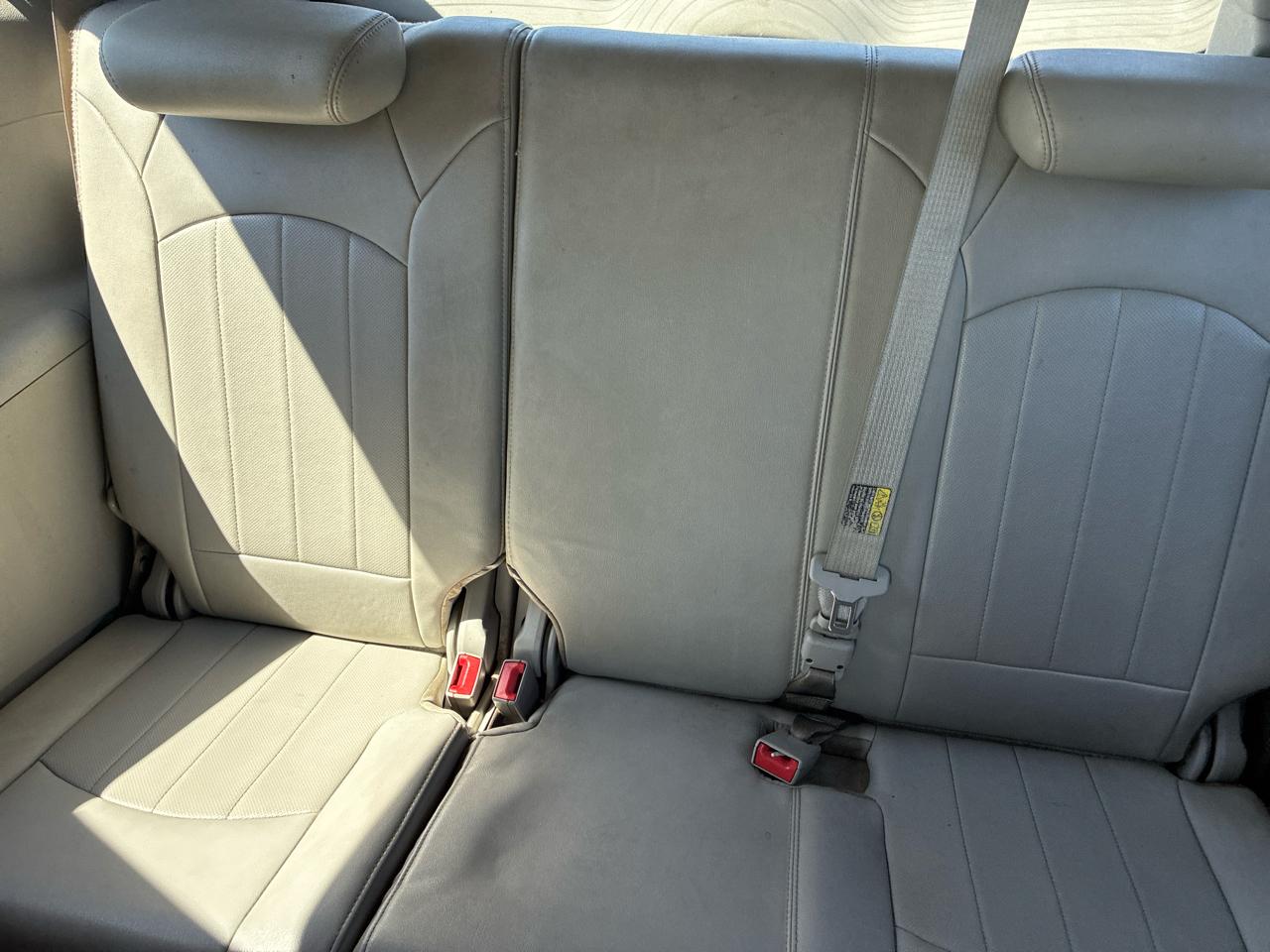 Buick Enclave Leather FWD 2012