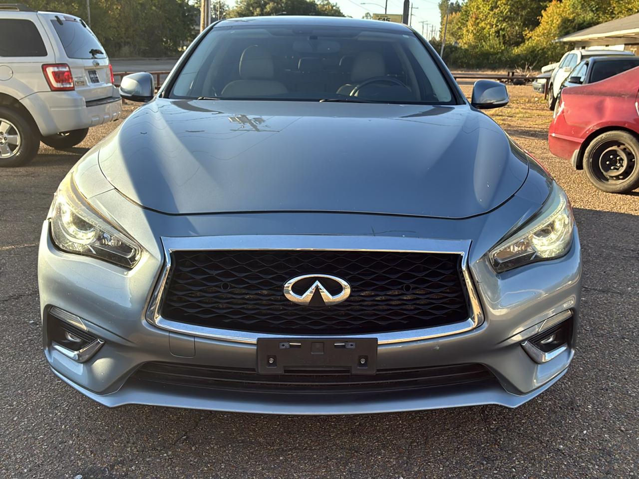 Infiniti Q50 3.0t LUXE 2018
