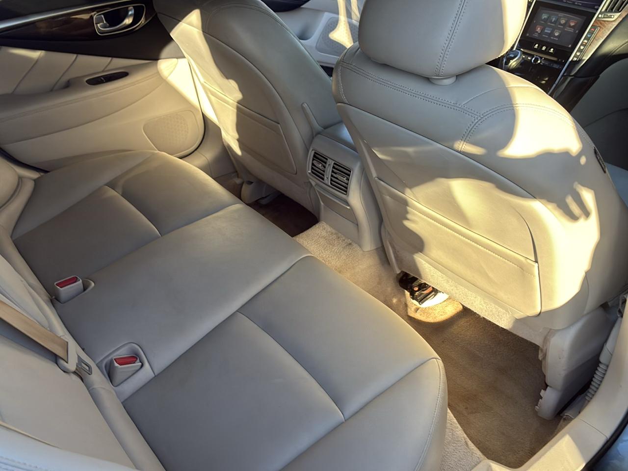 Infiniti Q50 3.0t LUXE 2018