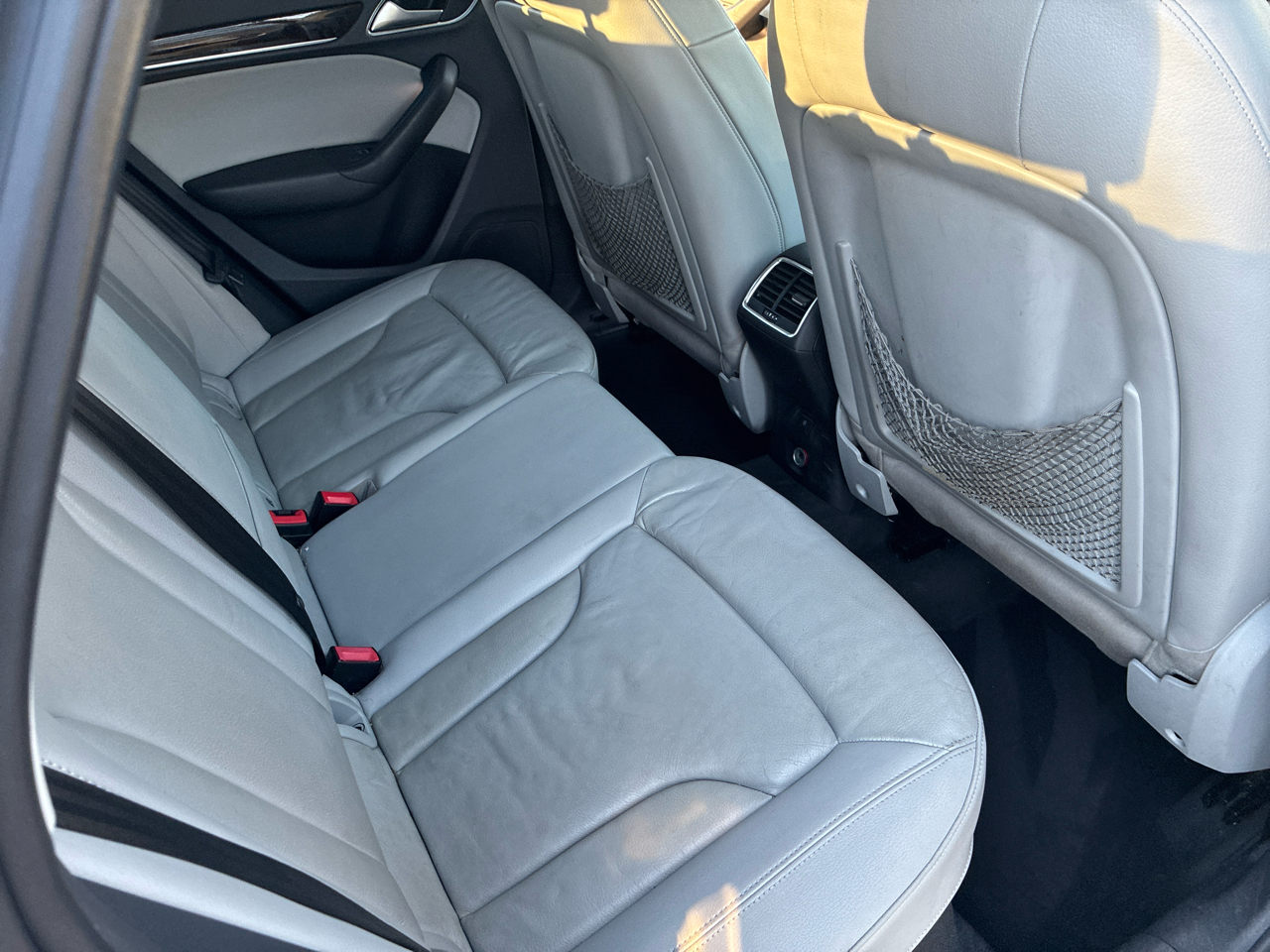 Audi Q3 2.0T quattro Premium Plus 2015