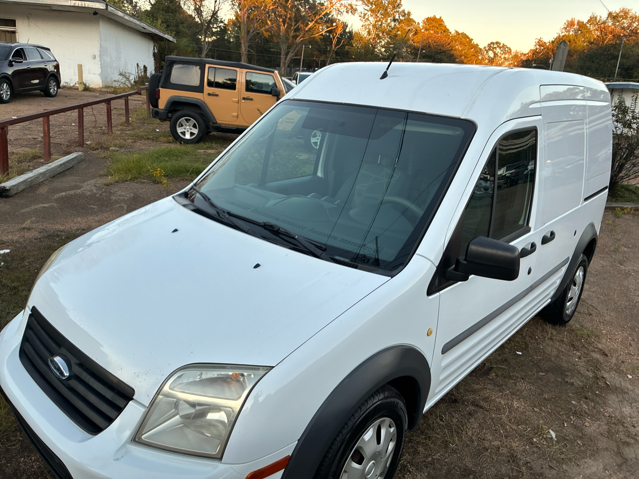 2012 Ford Transit Connect 114.6" XLT w/o side or rear door glass
