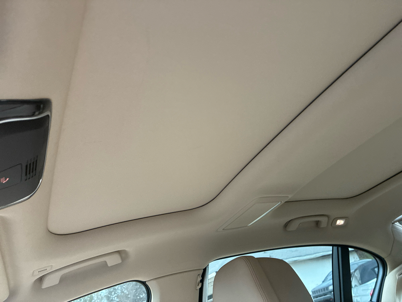 BMW 7 Series 4dr Sdn 750i xDrive AWD 2016