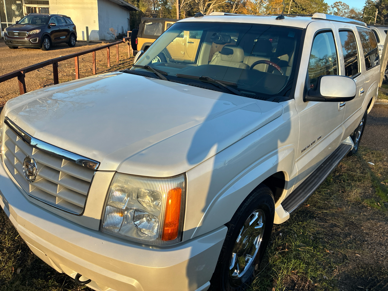 2005 Cadillac Escalade ESV 4dr AWD