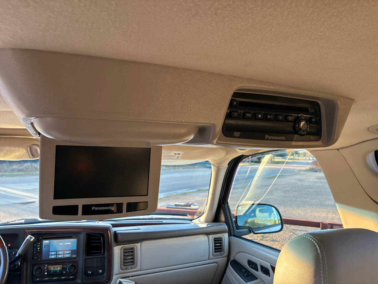 Cadillac Escalade ESV 4dr AWD 2005