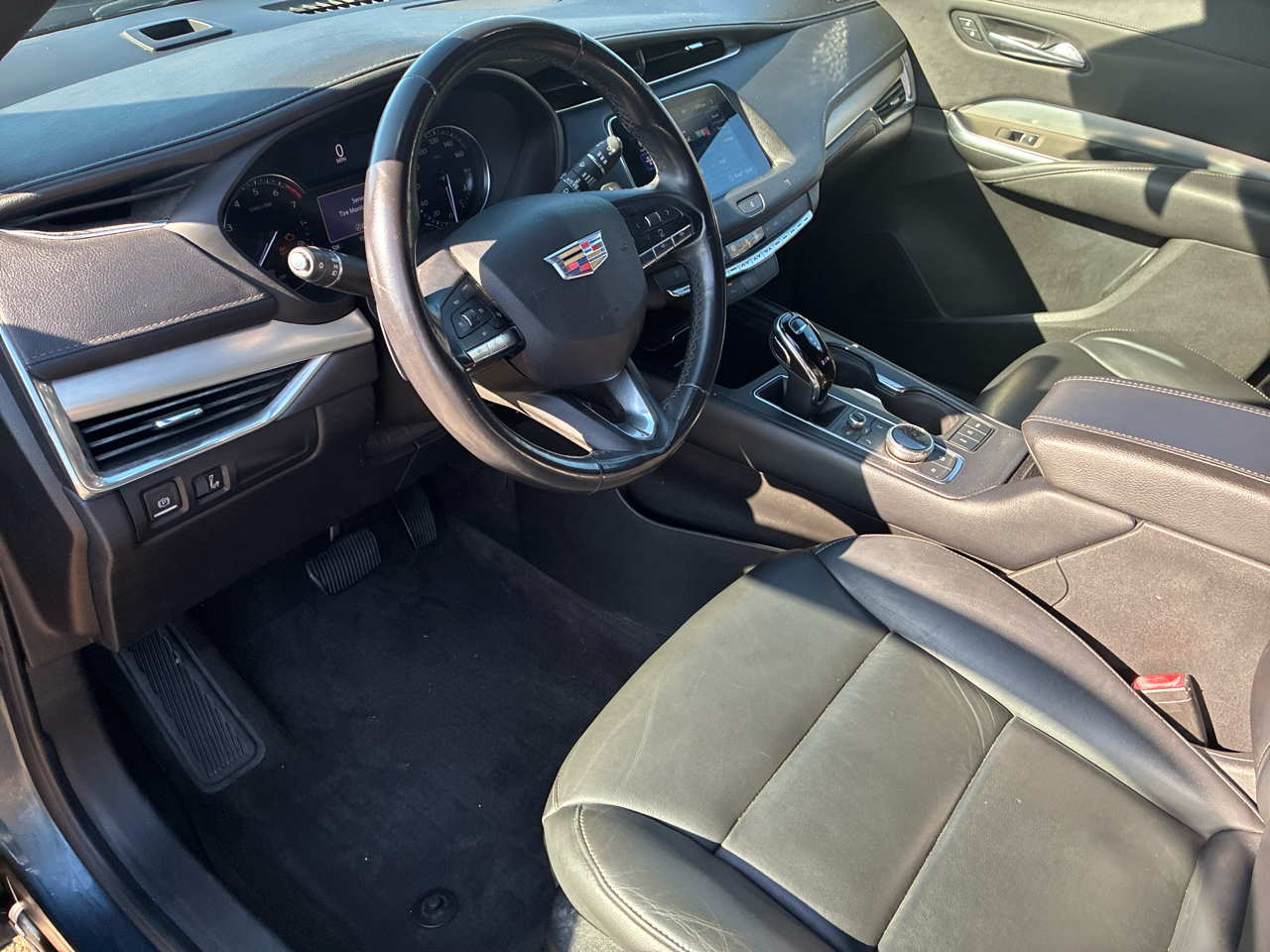 Cadillac XT4 FWD 4dr Premium Luxury 2020