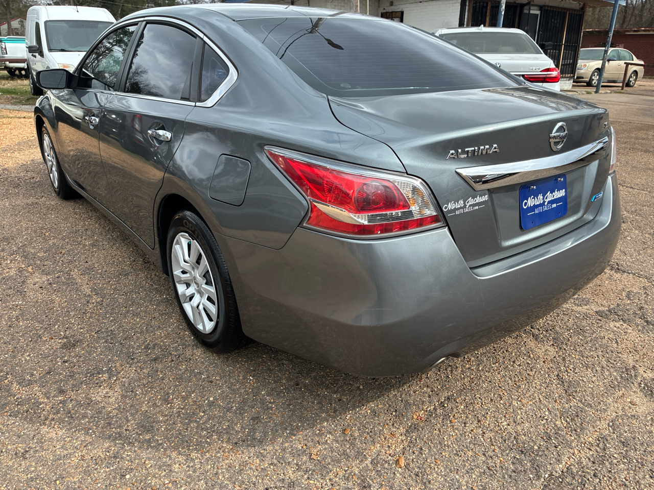 Nissan Altima 4dr Sdn I4 2.5 S 2014