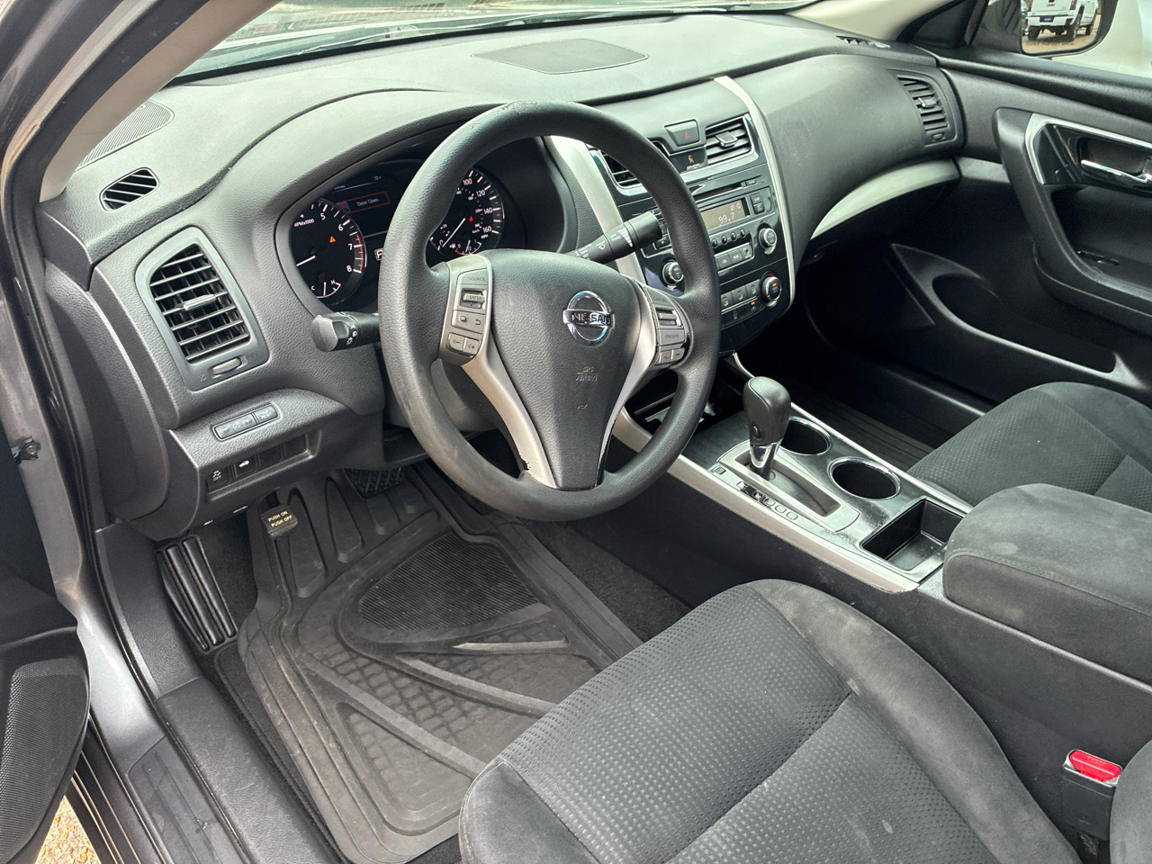 Nissan Altima 4dr Sdn I4 2.5 S 2014