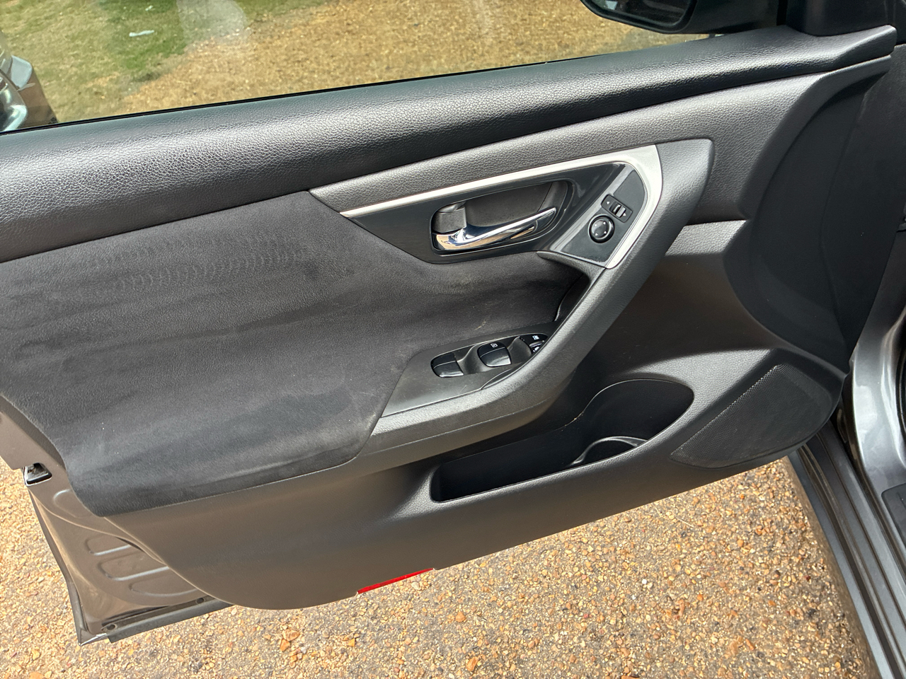 Nissan Altima 4dr Sdn I4 2.5 S 2014