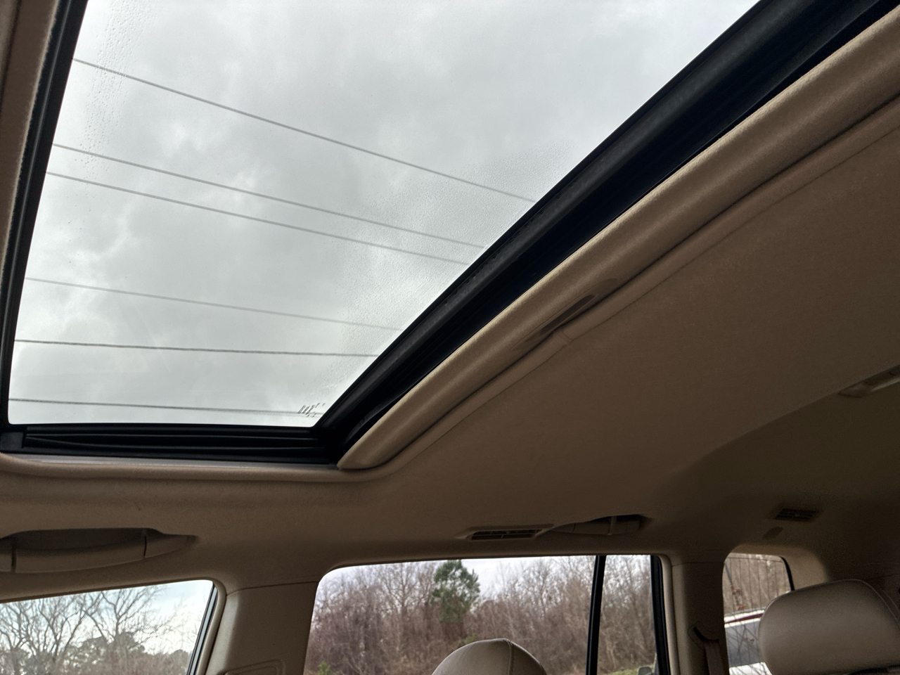 Toyota Highlander FWD 4dr V6 (Natl) 2012