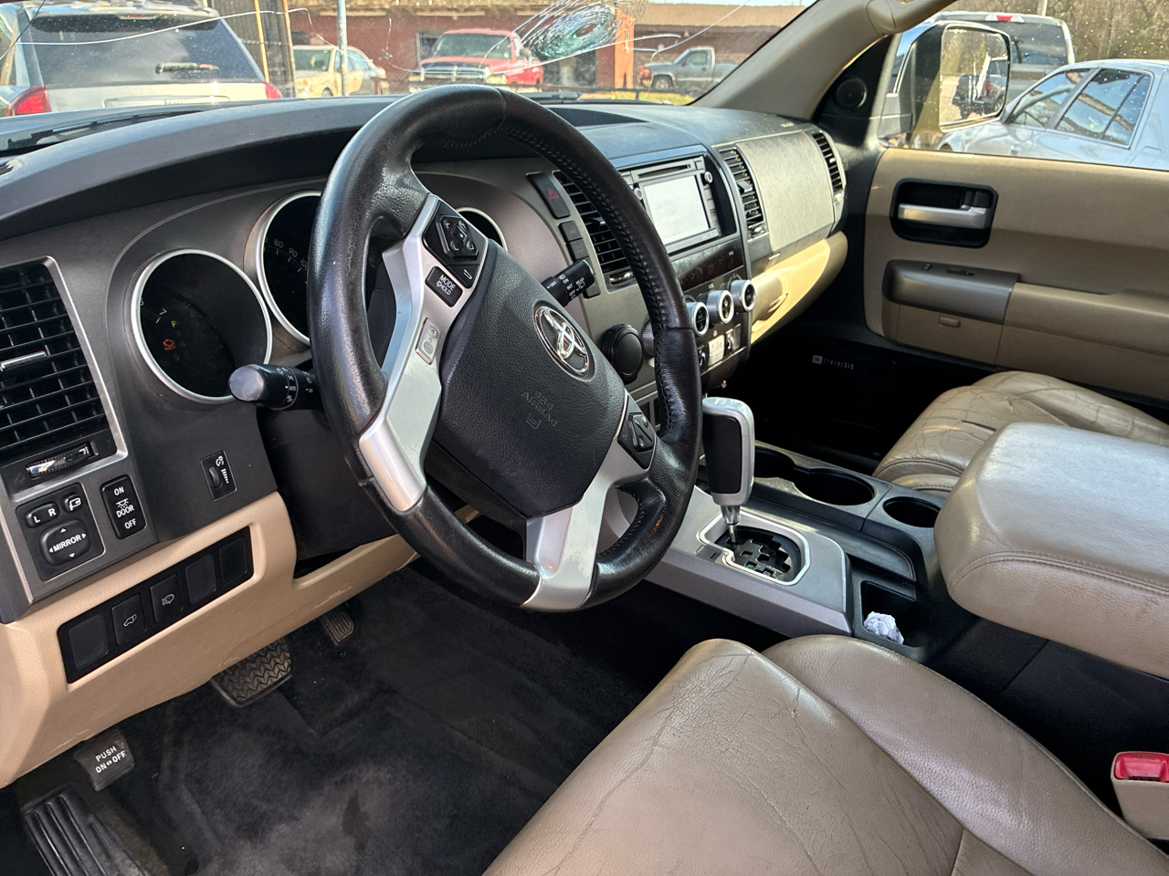 Toyota Sequoia RWD 5.7L Limited (Natl) 2015