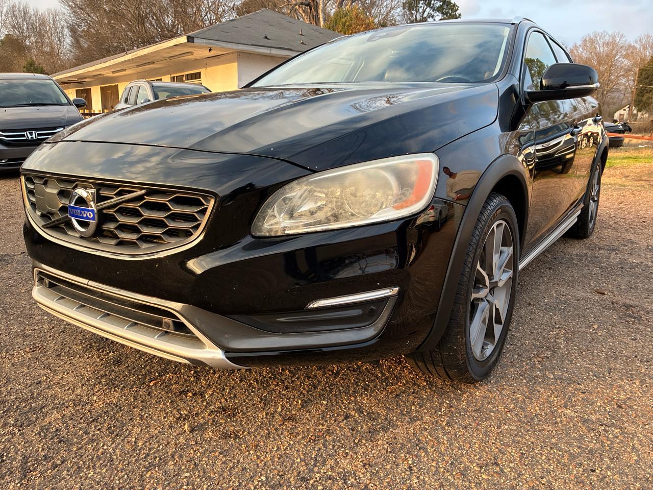 2016 Volvo V60 Base