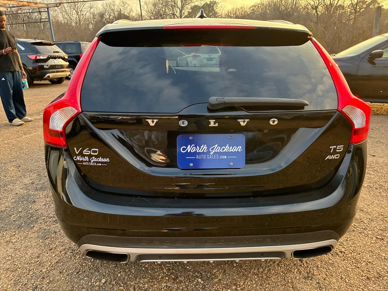 Volvo V60 Cross Country 4dr Wgn T5 AWD 2016