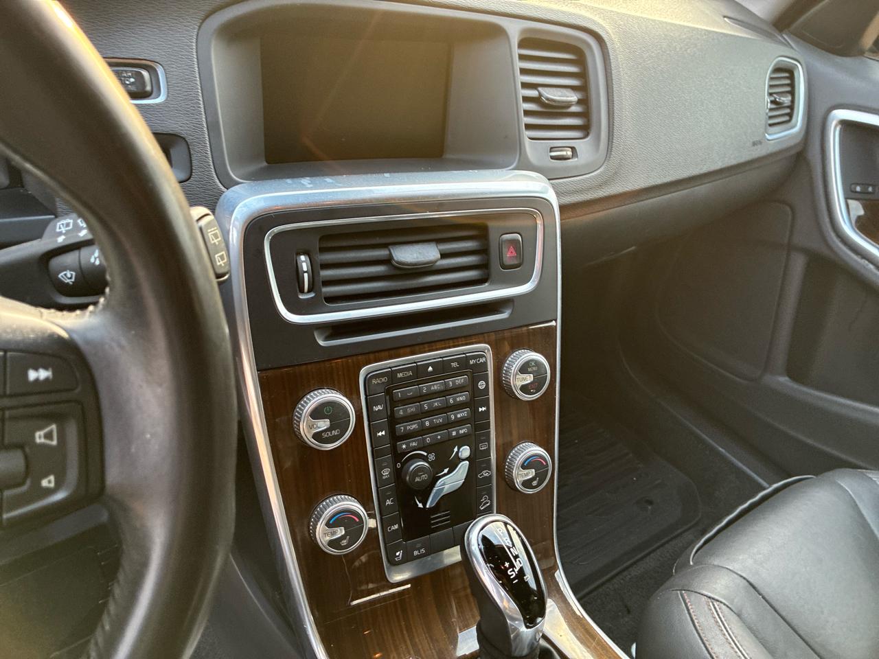 Volvo V60 Cross Country 4dr Wgn T5 AWD 2016