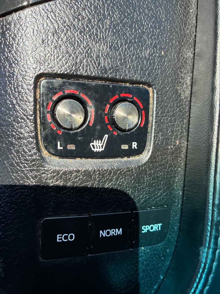 Toyota Avalon 4dr Sdn XLE Premium (Natl) 2013